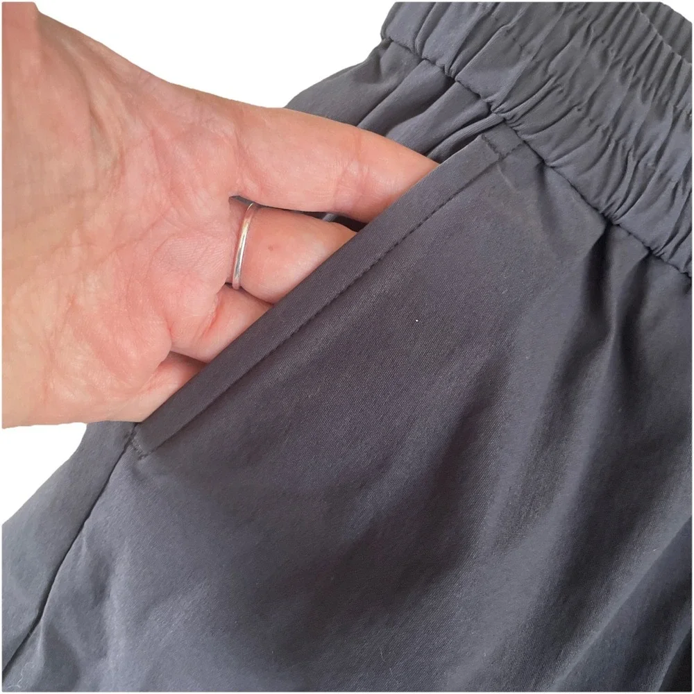 Women's Moosejaw Pull-On Drawstring Shorts‎ XL Charcoal Gray Nylon Athletic